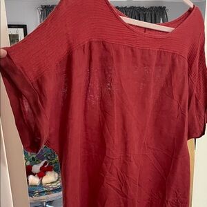 Women's Red 100% linen Top
